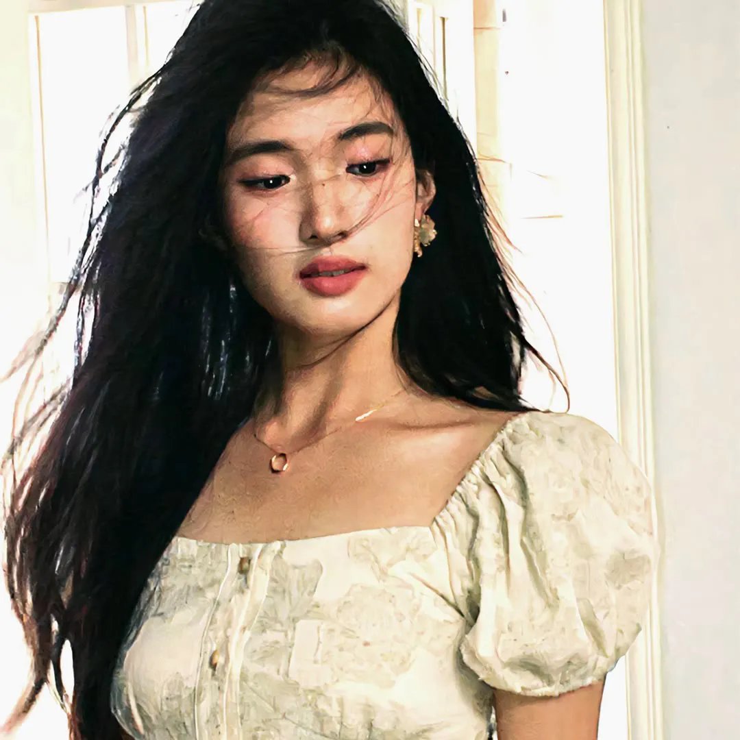 禁苑春浓